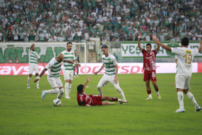 Bursaspor, 3'üncü Lig seyirci rekorunu kırdı / ek fotoğraflar