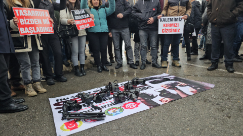 Zonguldak’ta yerel basın çalışanlarından ‘itibarsızlaşma ve düşük ücret' protestosu