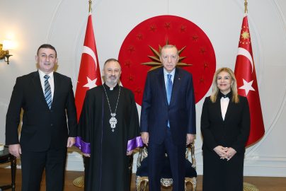 İstanbul- Cumhurbaşkanı Erdoğan, Vartan Kerabaydzar Kirakos Kazancıyan'ı kabul etti