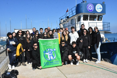 Genç çevrecilerden İzmir Körfezi'ni temizleyecek proje önerisi